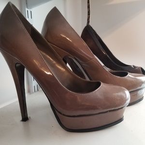 Taupe Steve Madden patent round toe stilettos